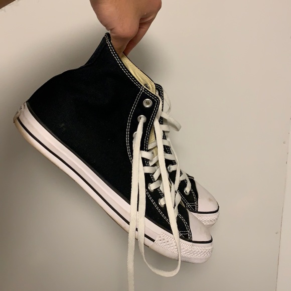 Casual shoes